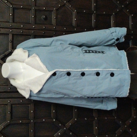 𝅺new Cool blue lined super soft jacket with big black buttons and pockets. - Picture 1 of 7